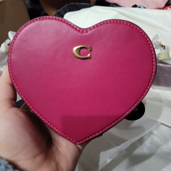 COACH Heart Crossbody 14 - Picture 2 of 3
